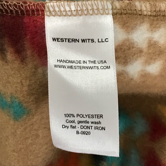 Western Wits Southwestern Patterned Pullover - Picture 6 of 6